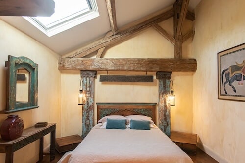 chambre-dhote-chambre-saint-estephe-domaine-de-ginouilhac-15